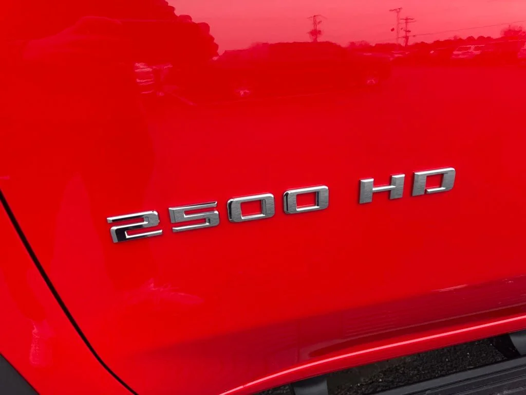 2025 Chevrolet Silverado 2500HD Custom - Photo 11