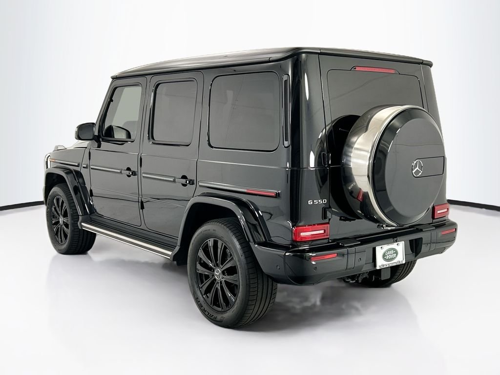 Used 2025  Mercedes-Benz G 550 image 7