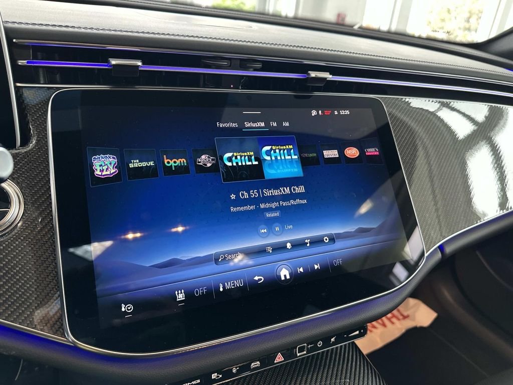 2026 Mercedes-Benz E-Class AMG E53 - Photo 10