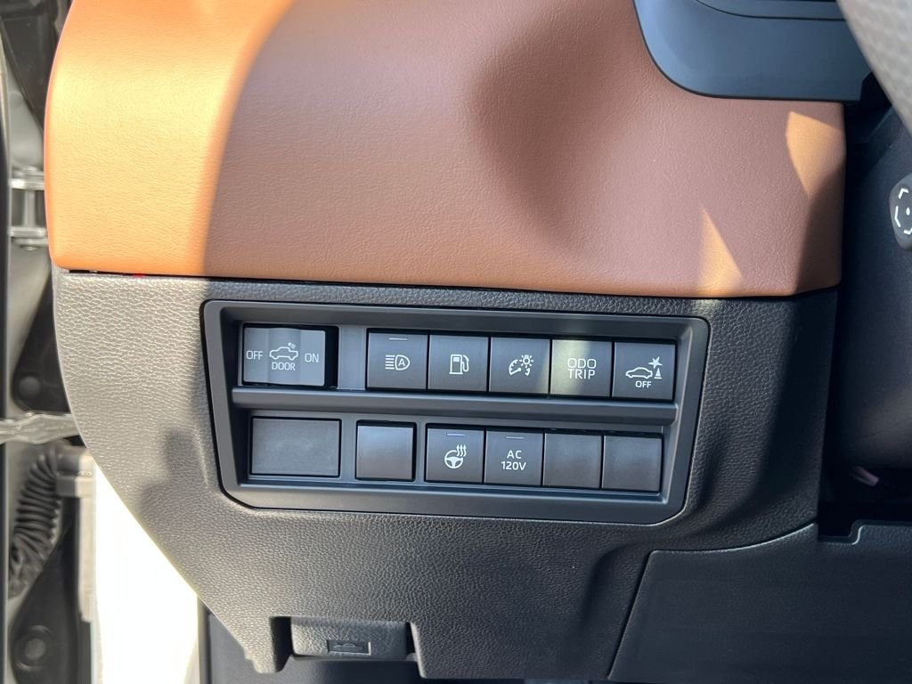 2026 Toyota Tundra 1794 Edition - Photo 21