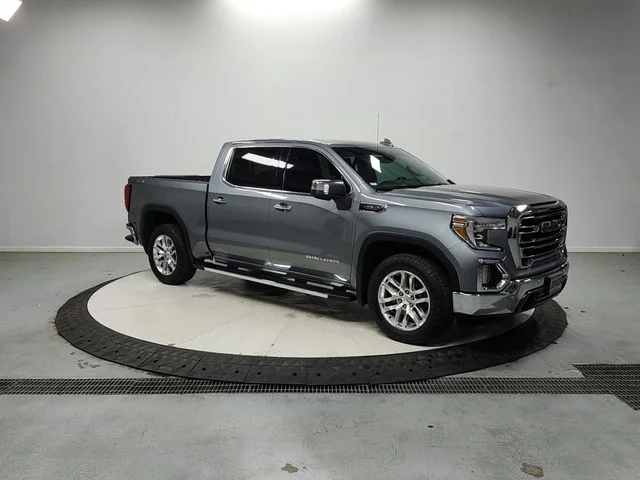Used 2019 Gray GMC SLT image 1