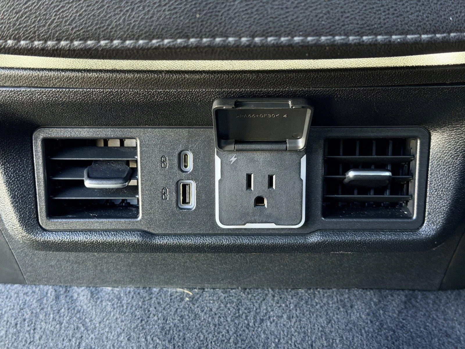 Used 2024 Summit White Chevrolet LT image 16