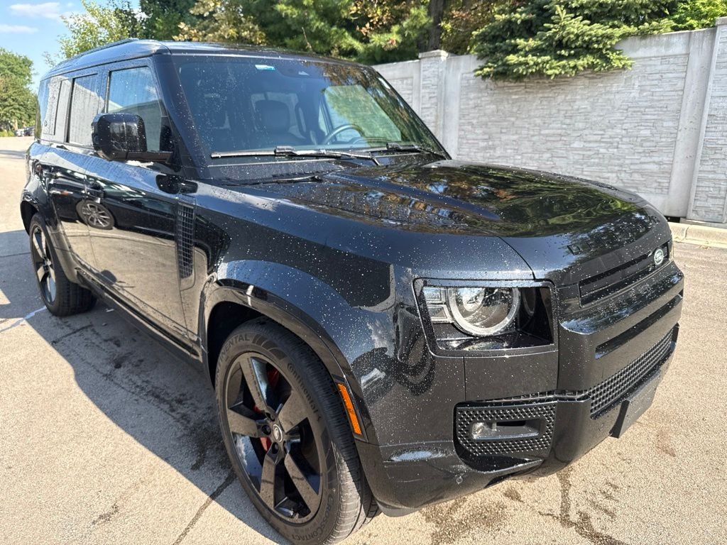 Used 2024 Black Land Rover X image 8