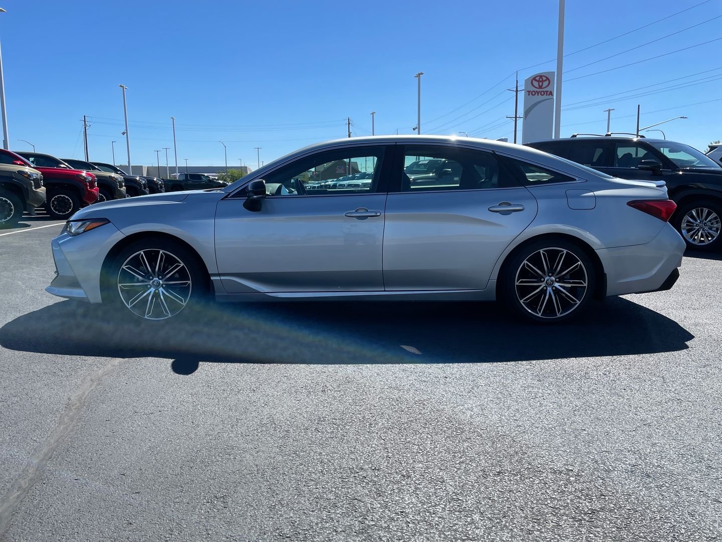 Used 2019 Silver Toyota Touring image 6