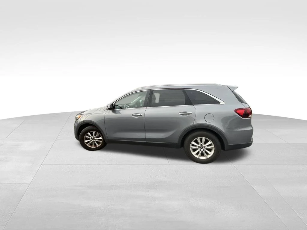 Used 2020 Silver Kia LX image 7