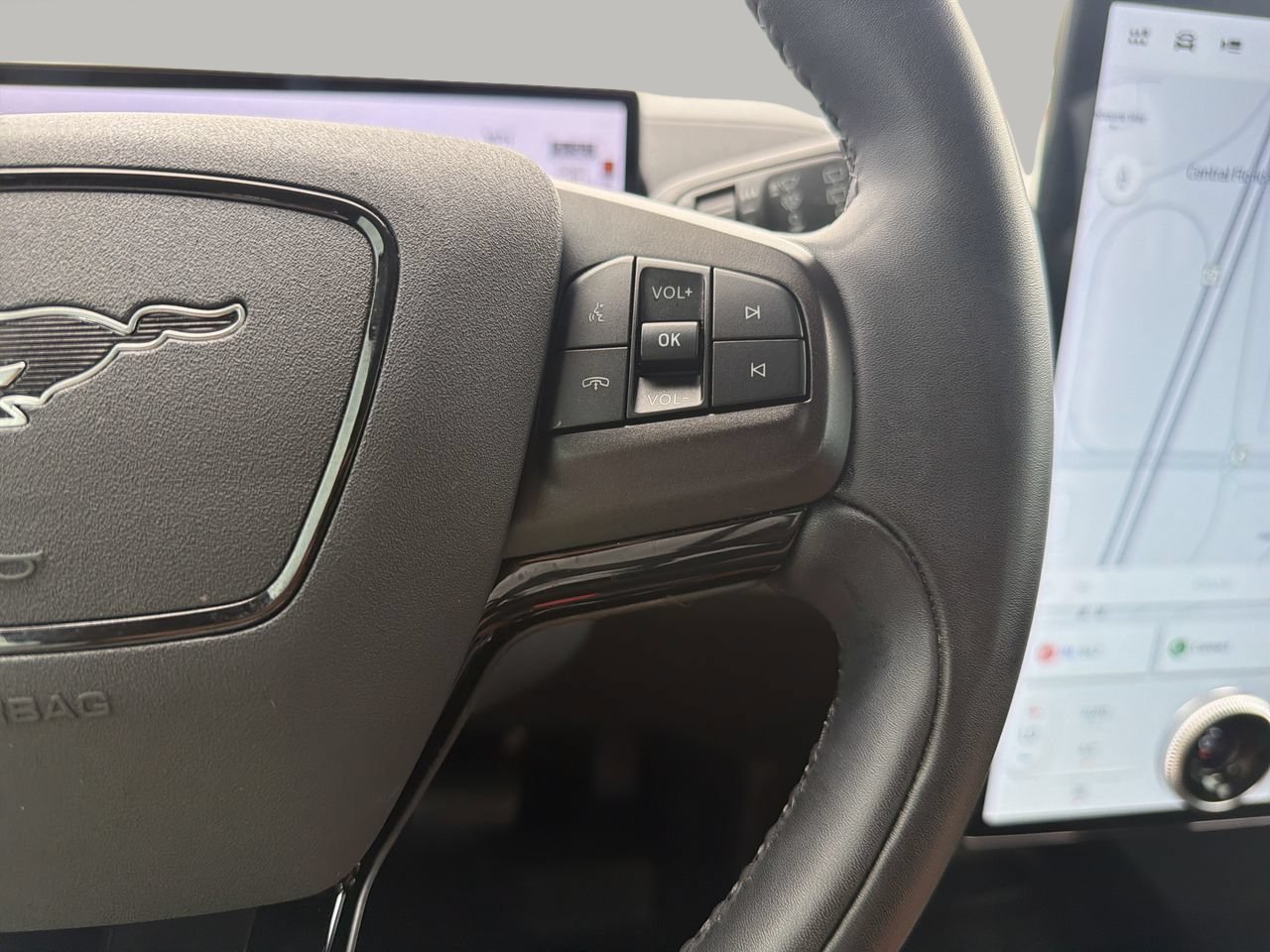 Certified Used 2024 Vapor Blue Ford Select image 26