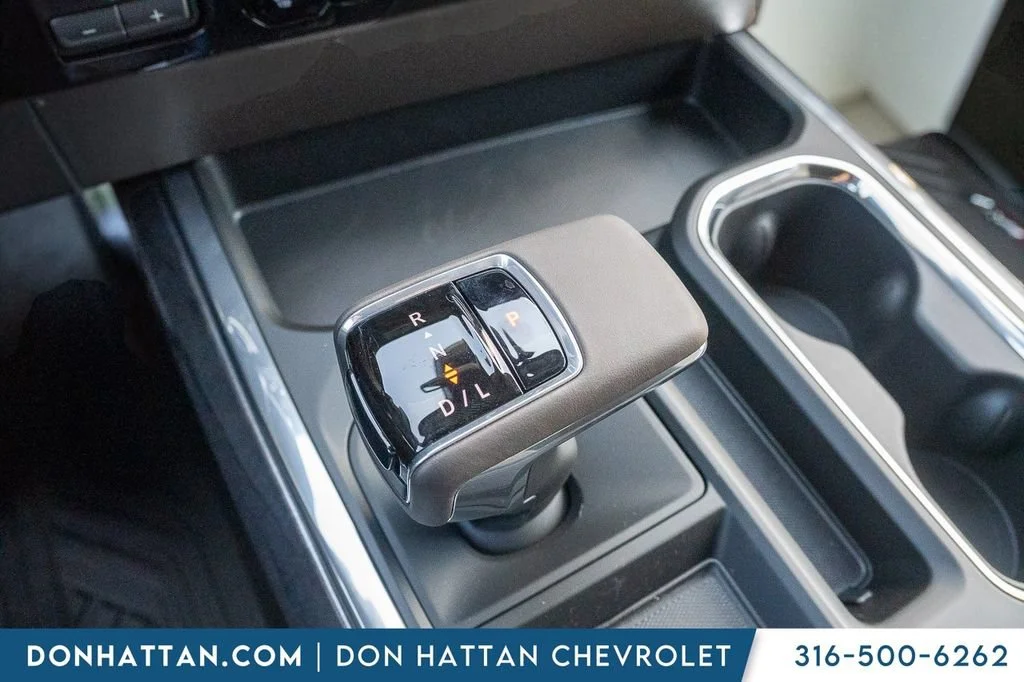 2026 Chevrolet Silverado 1500 LTZ - Photo 10