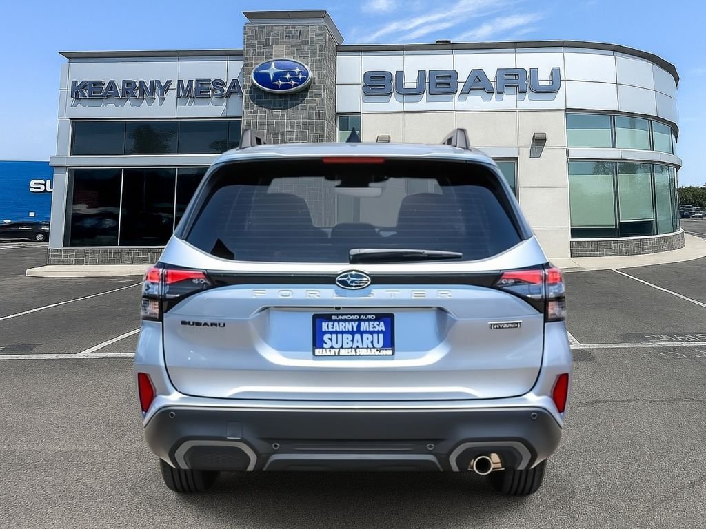 New 2026 ICE SILVER METALLIC Subaru Limited Hybrid image 5