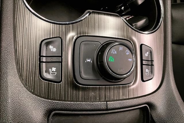 2023 GMC Acadia SLT - Photo 37