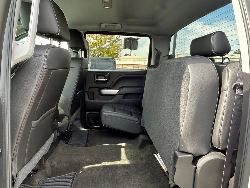 Used 2016 Summit White Chevrolet LT image 20