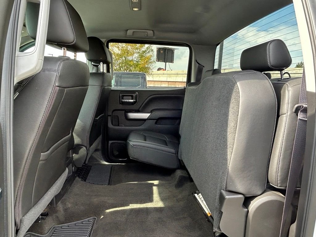 Used 2016 Summit White Chevrolet LT image 20