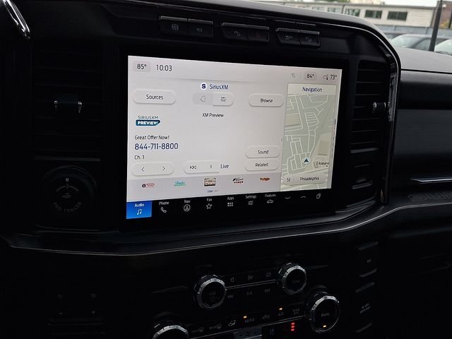 Used 2023  Ford Lariat image 17