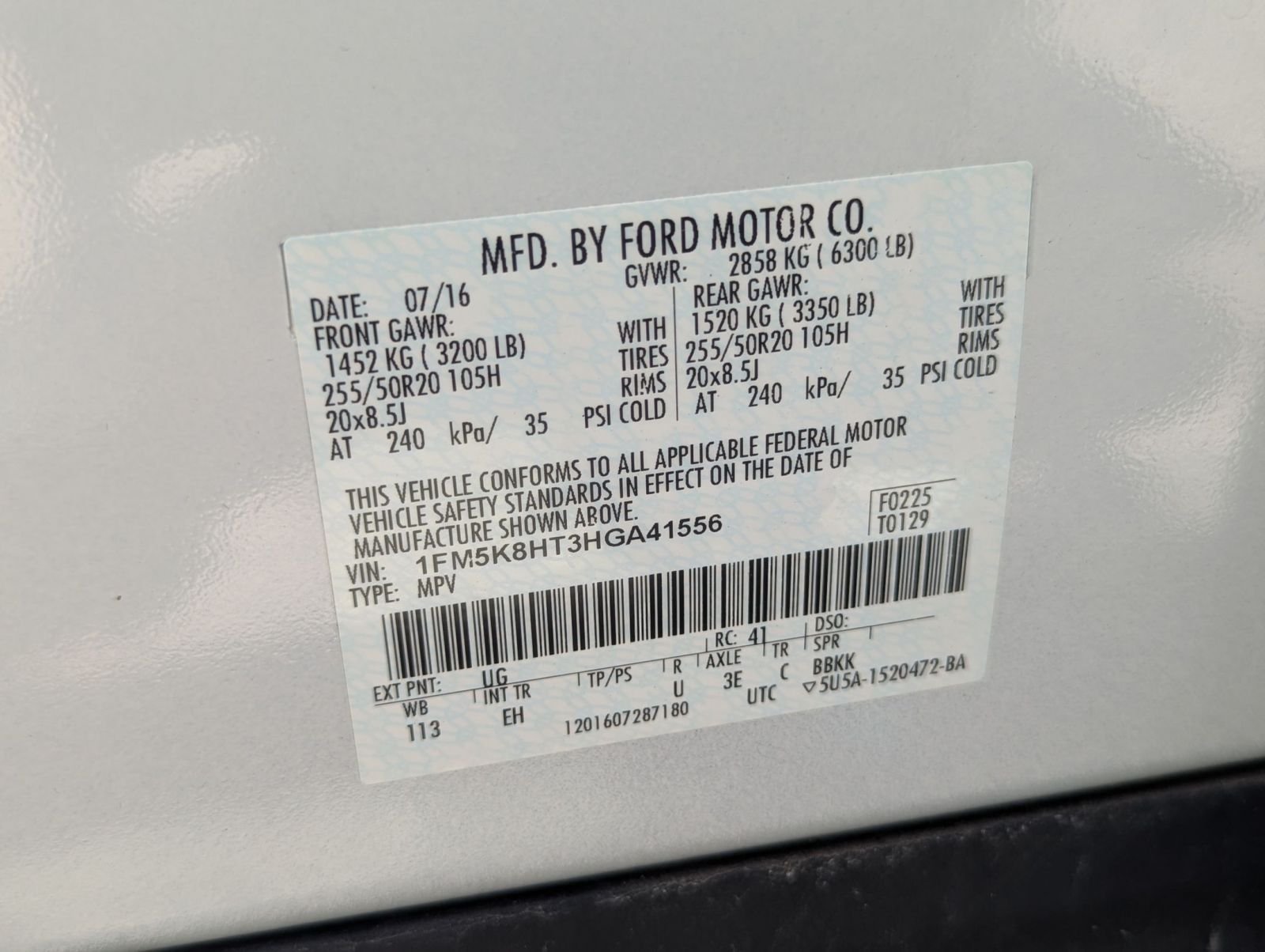 Used 2017 White Ford Platinum image 28