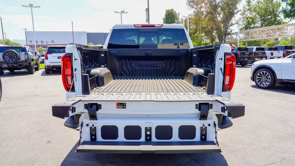 New 2026 Summit White GMC SLT image 9