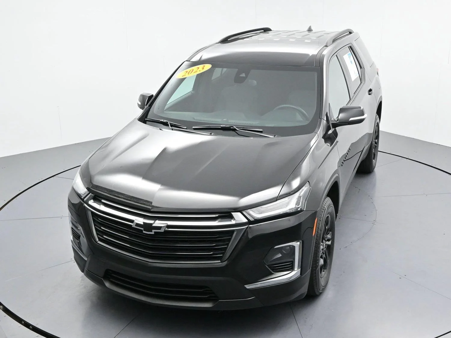 Used 2023 Mosaic Black Metallic Chevrolet LT Cloth image 39
