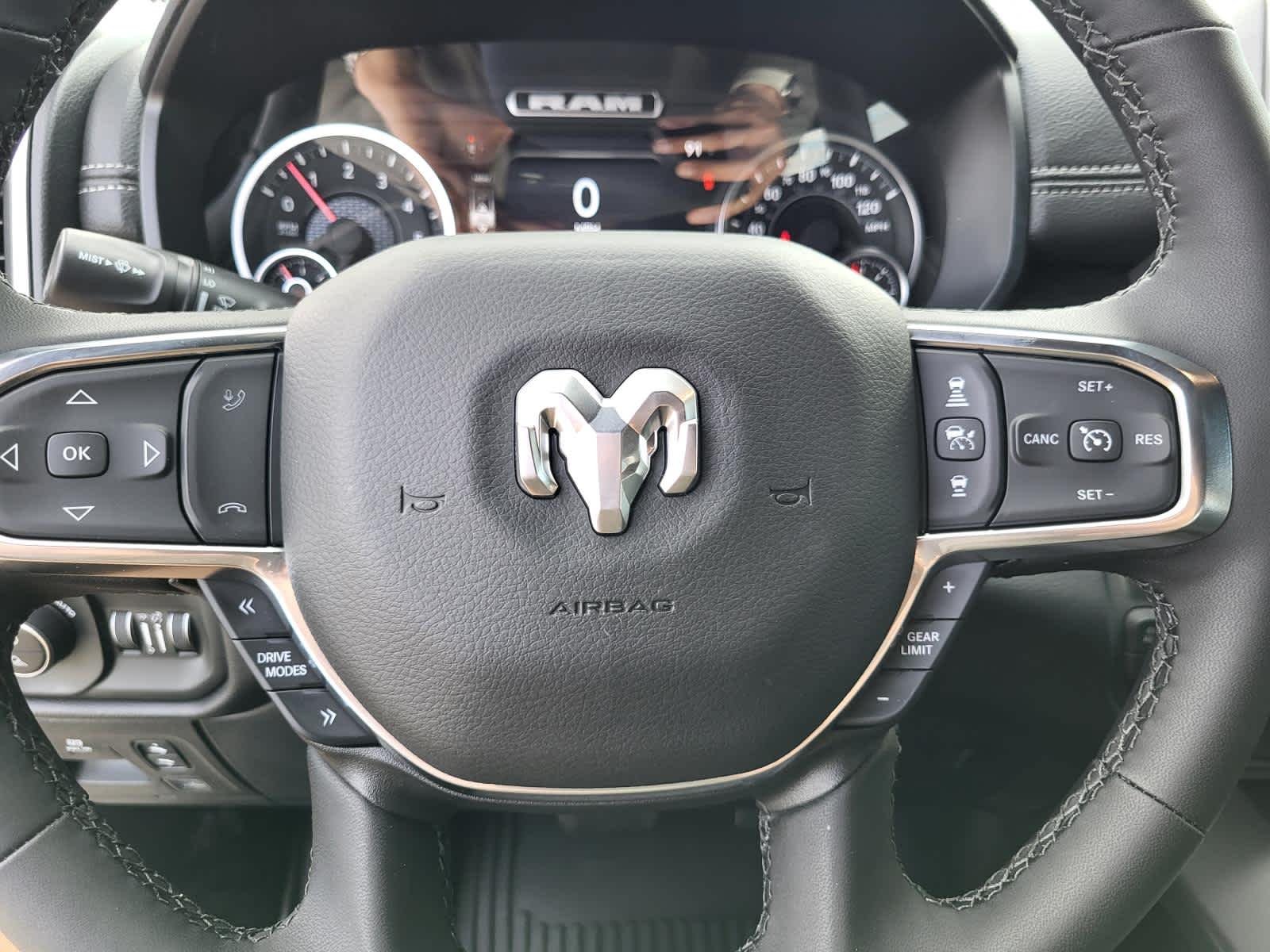 2026 RAM 1500 Laramie - Photo 16