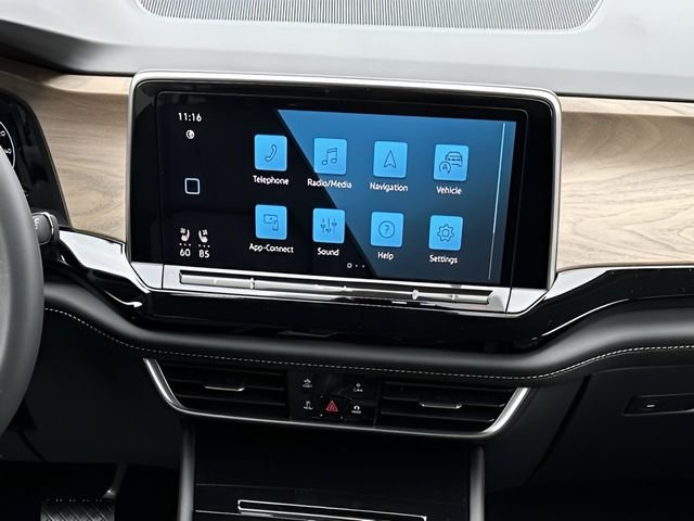 2026 Volkswagen Atlas SE w/Tech - Photo 8