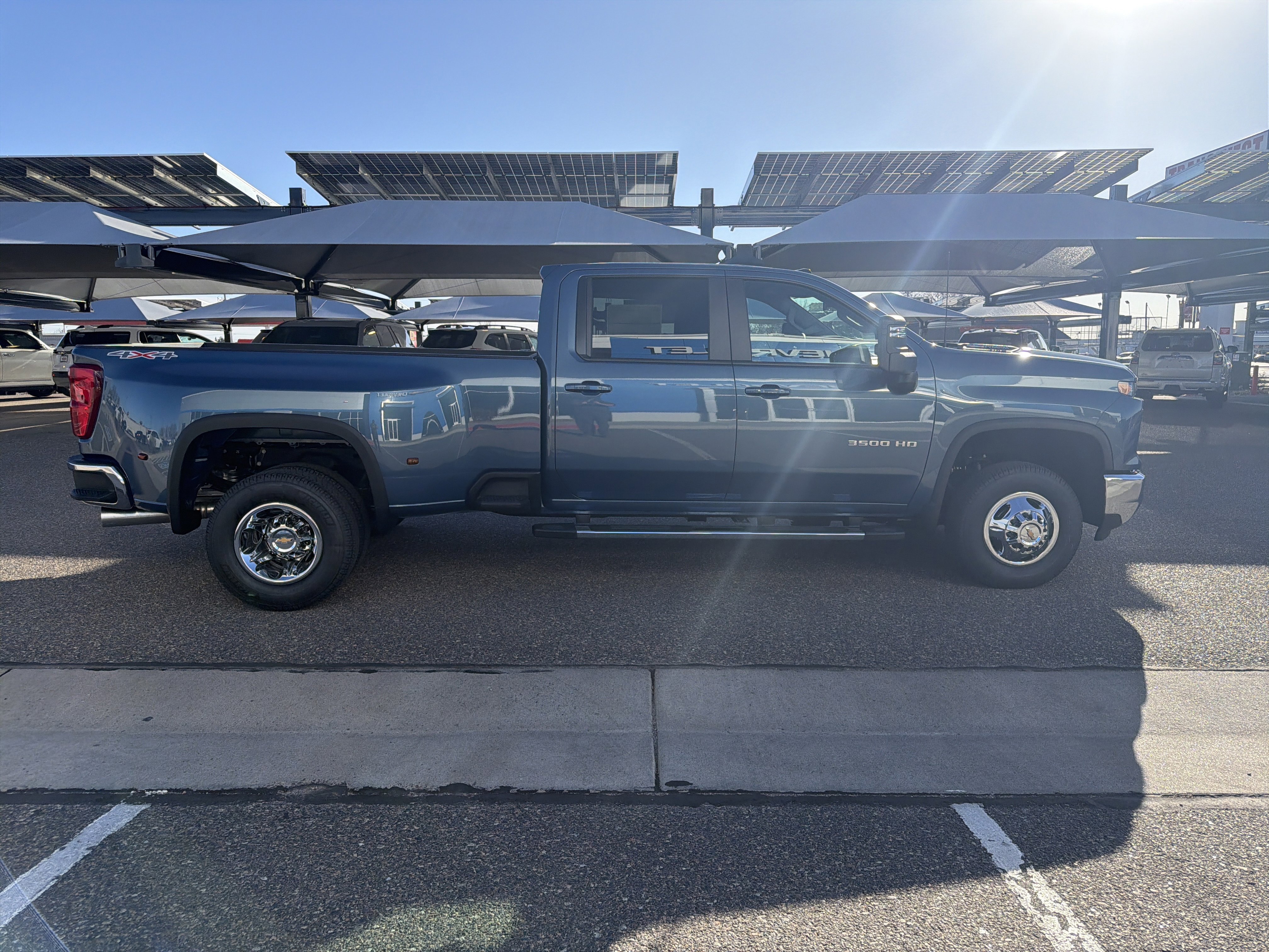 2026 Chevrolet Silverado 3500 HD LT - Photo 7