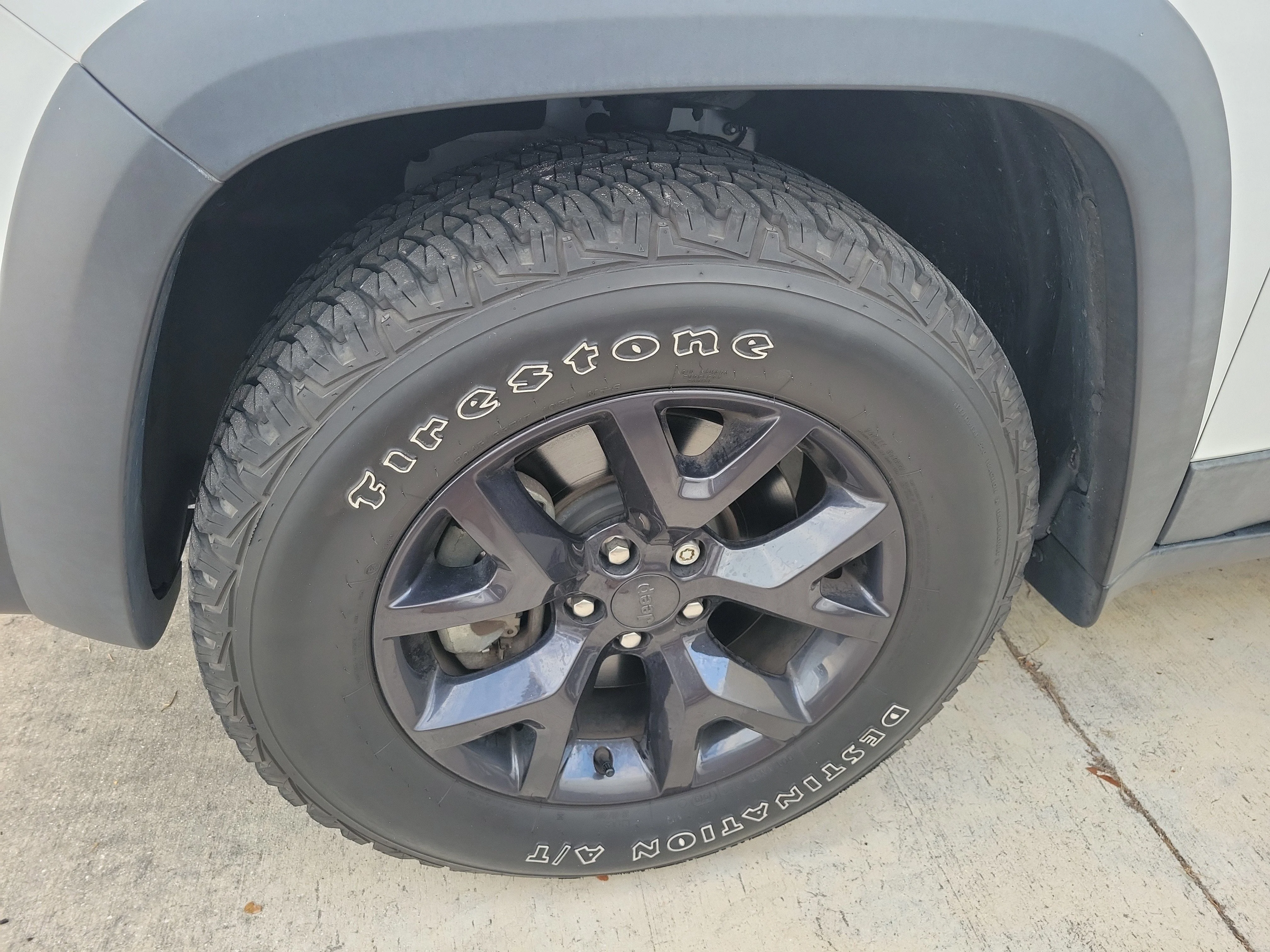 Used 2019 Bright White Clearcoat Jeep Upland image 5