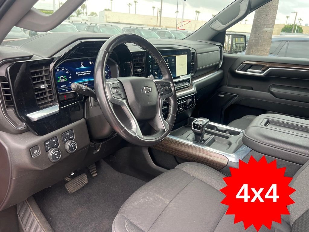 Used 2022 Red Chevrolet RST image 26