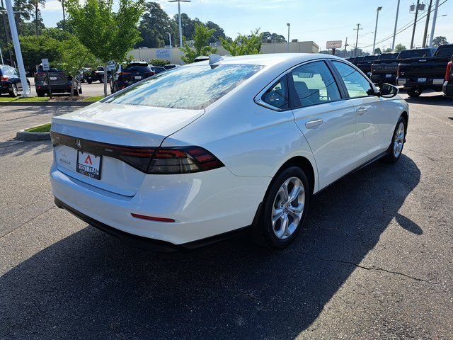 Used 2024  Honda LX image 8