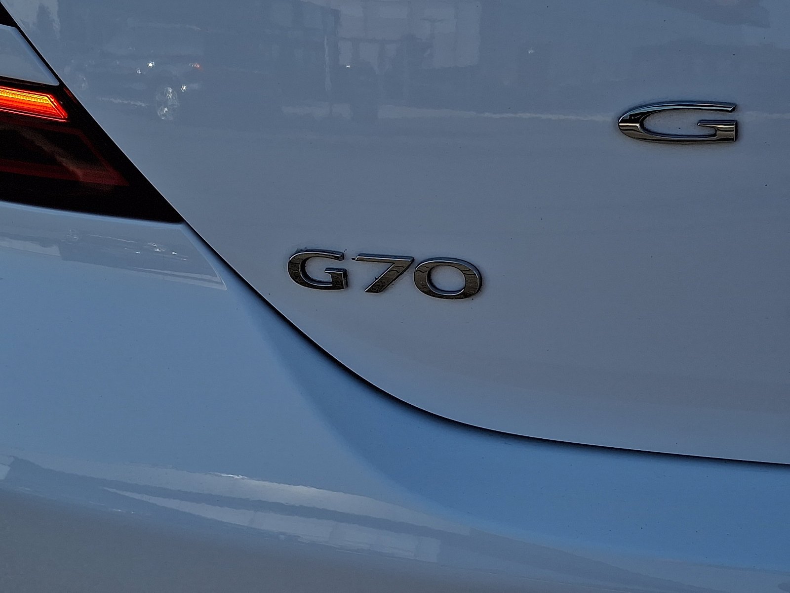 Used 2023 Alta White Genesis 3.3T image 30