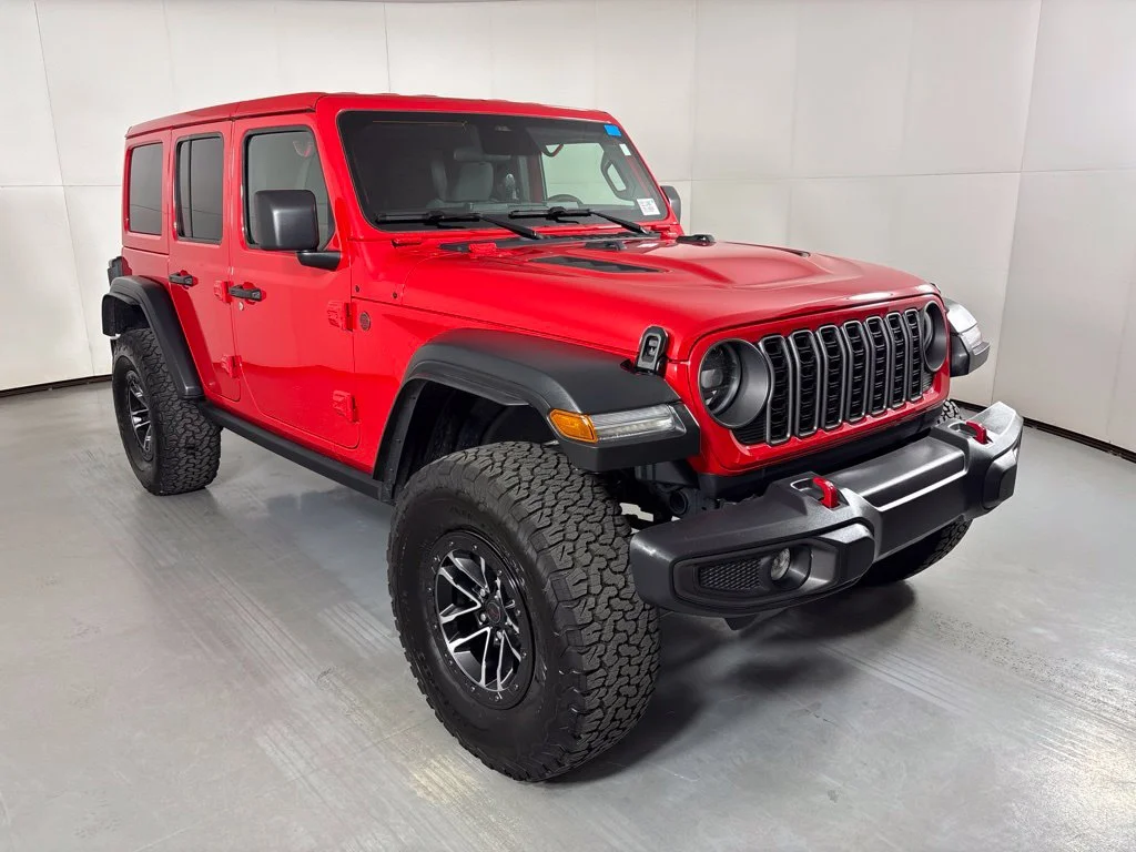 Used 2026 Red Jeep Rubicon image 2