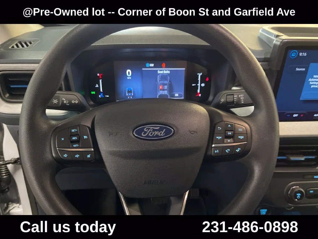 Used 2025 White Ford XLT image 19