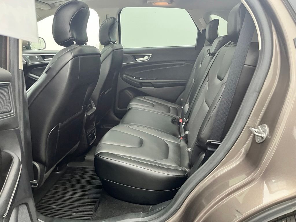 Used 2019 Stone Gray Metallic Ford Titanium image 40
