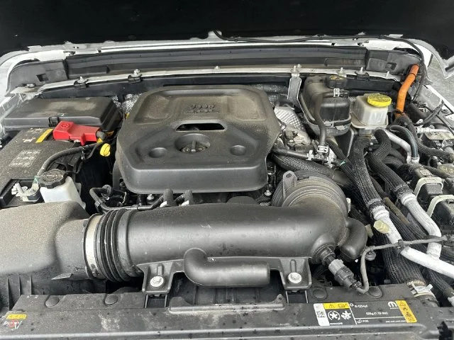 Used 2024 White Jeep Sport S 4xe image 19