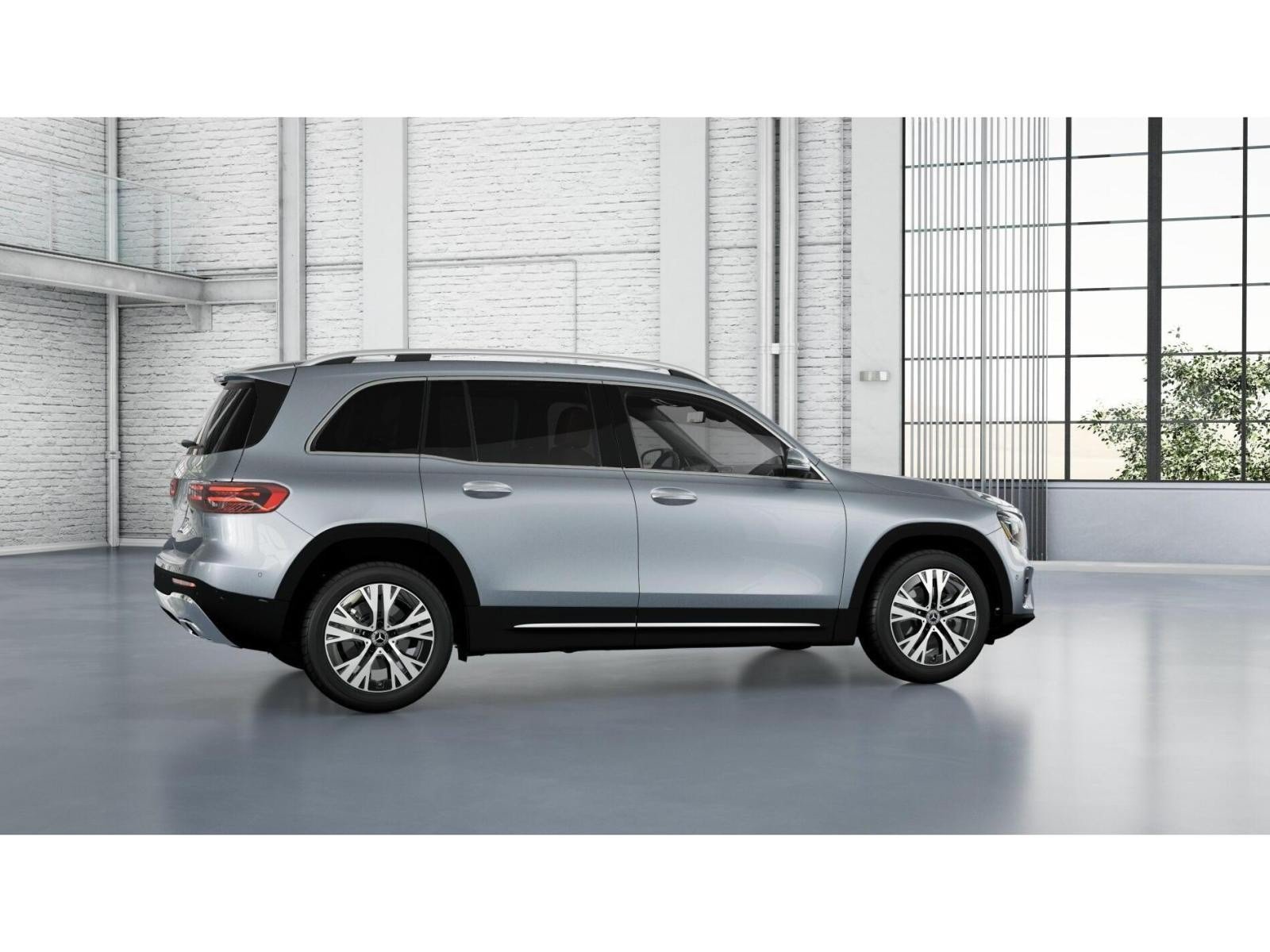 New 2026 Cirrus Silver Metallic Mercedes-Benz GLB 250 4D Sport Utility 4MATIC® image 19