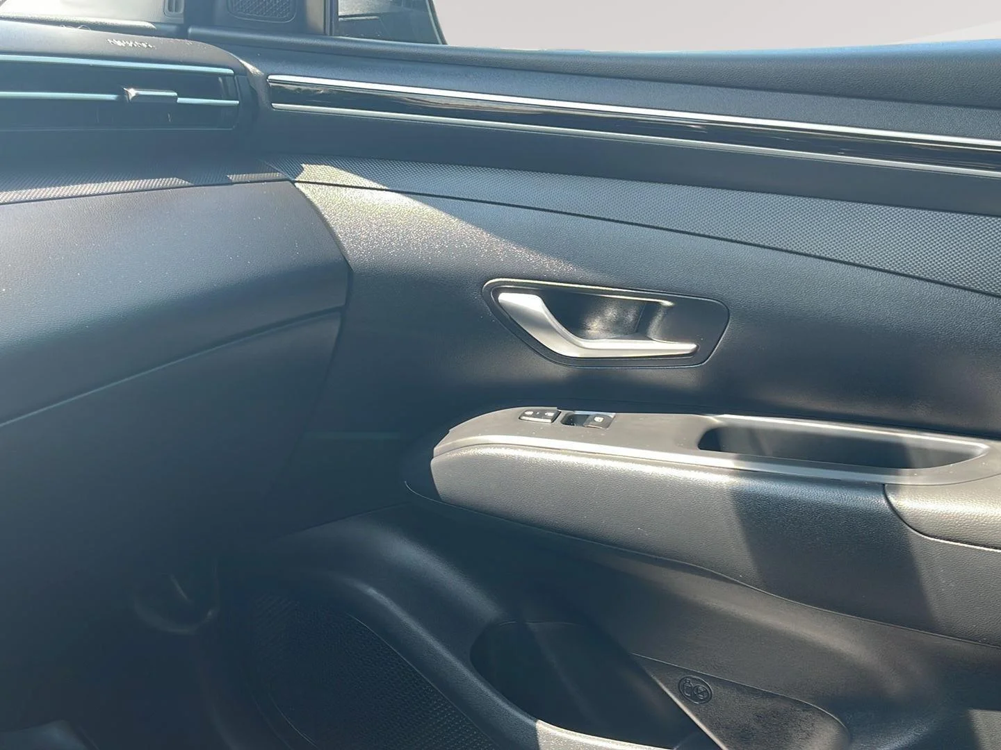 Certified Used 2024 Black Pearl Hyundai SEL image 29