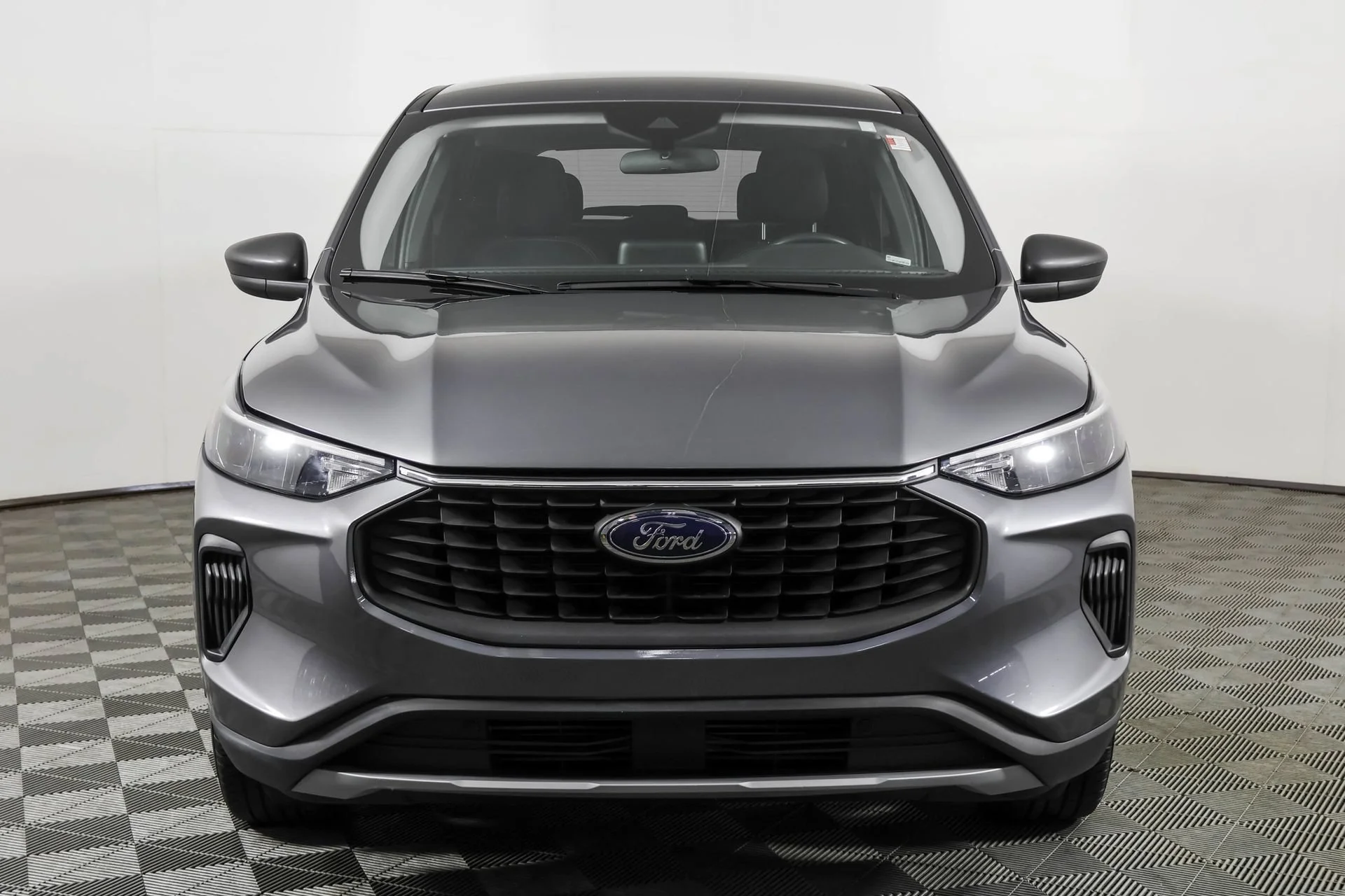 Used 2024 Gray Ford Active image 11