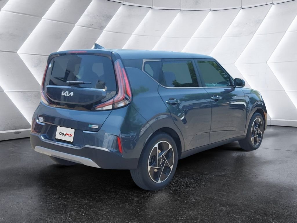 Used 2025 Gray Kia EX image 4