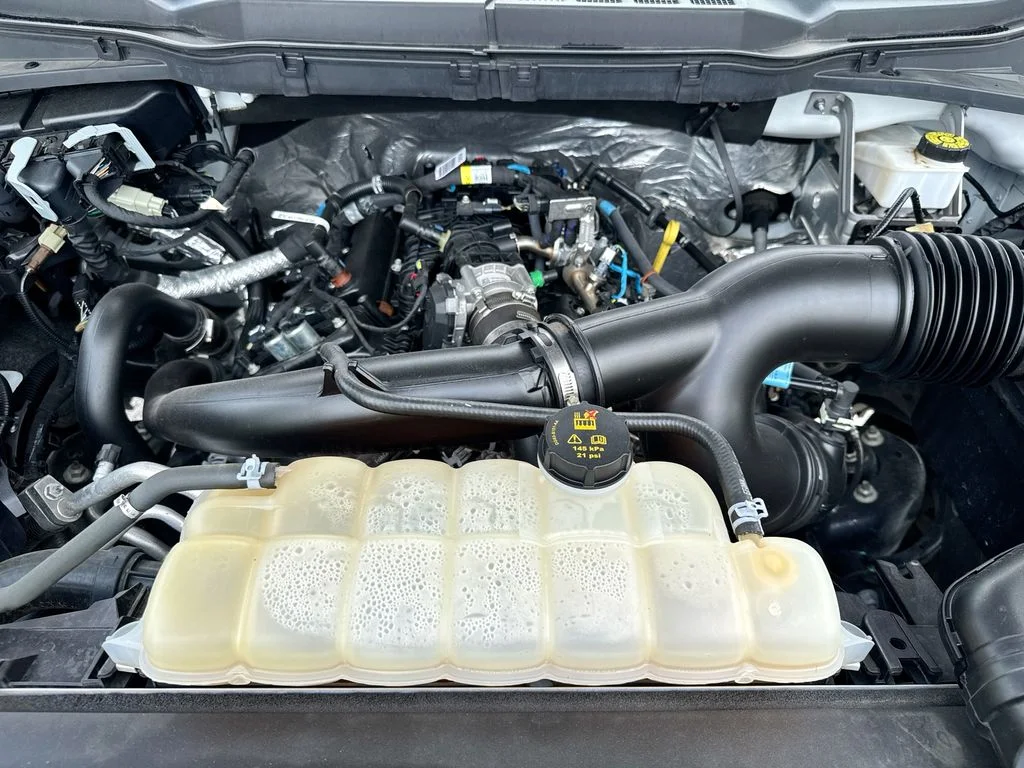 Used 2023 White Ford XLT image 29