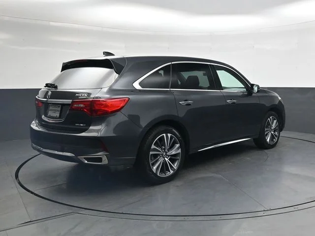 Used 2019 Gunmetal Metallic Acura 3.5L Technology Package image 4