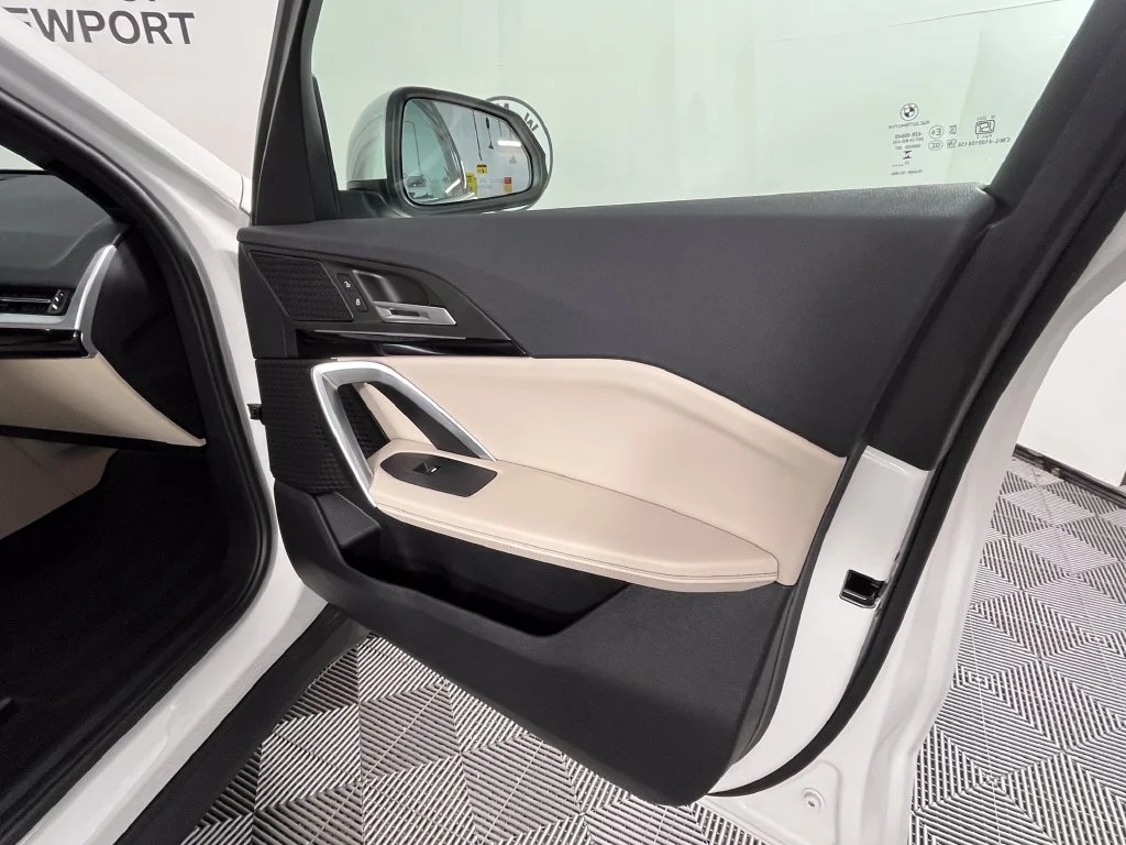 Certified Used 2023 Alpine White BMW xDrive28i image 21