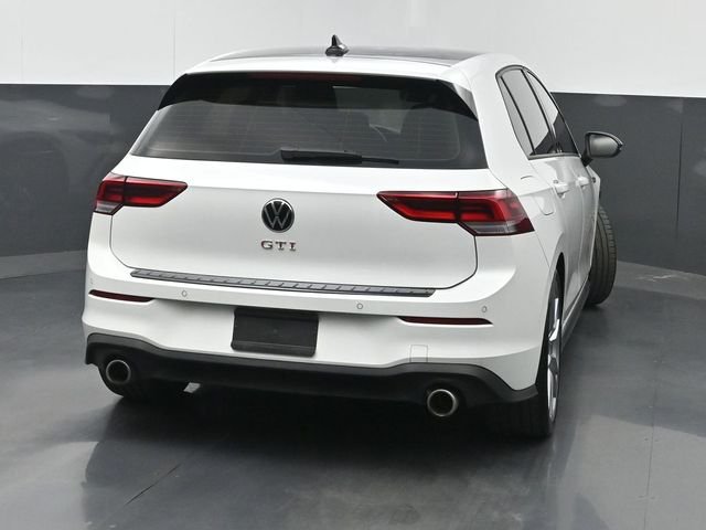 Used 2024 White Volkswagen S image 3