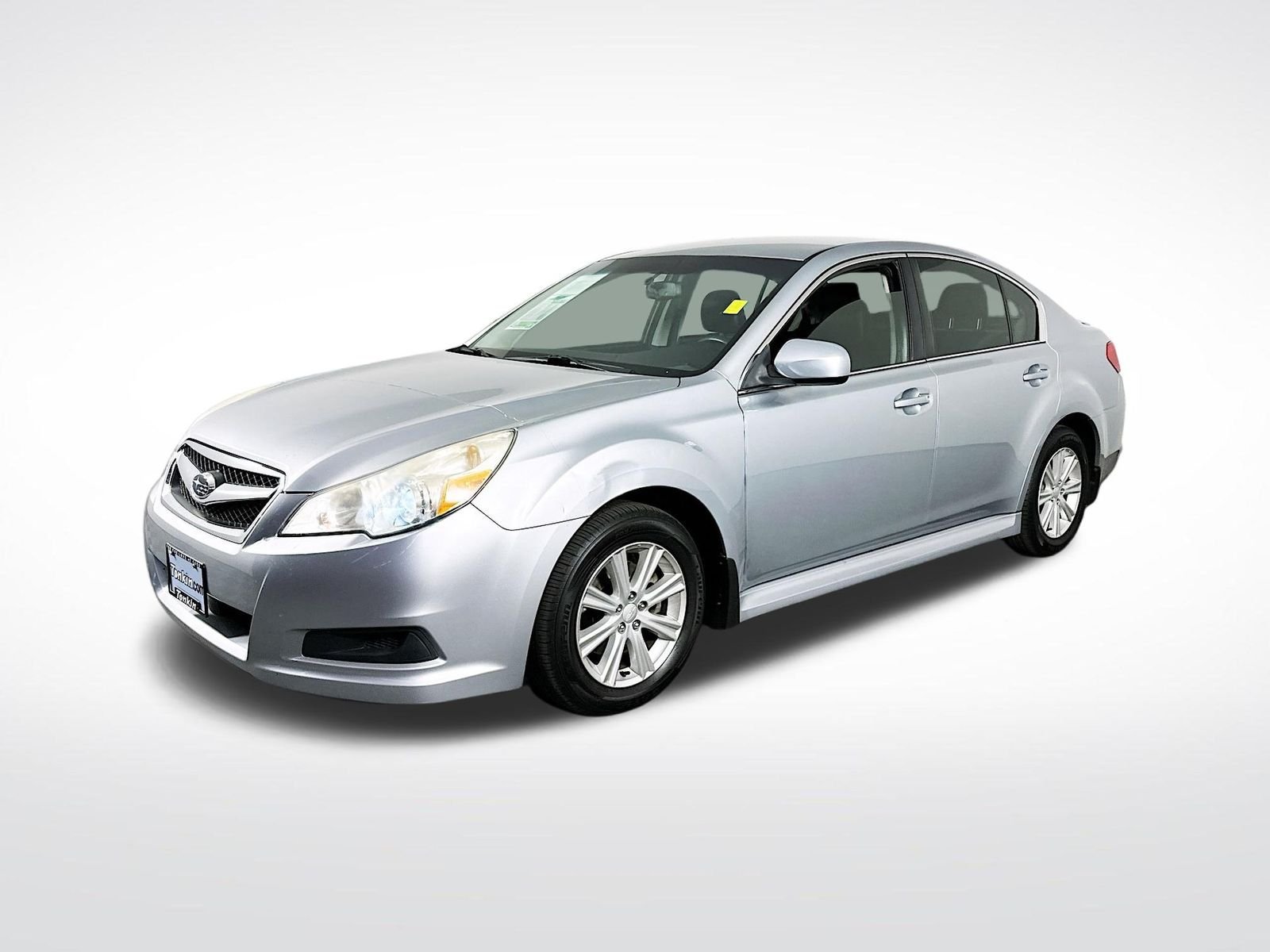 Used 2012 Ice Silver Metallic Subaru 2.5i image 4