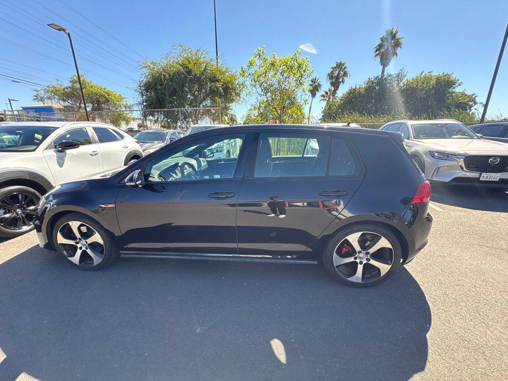 Used 2017 Deep Black Volkswagen S image 9