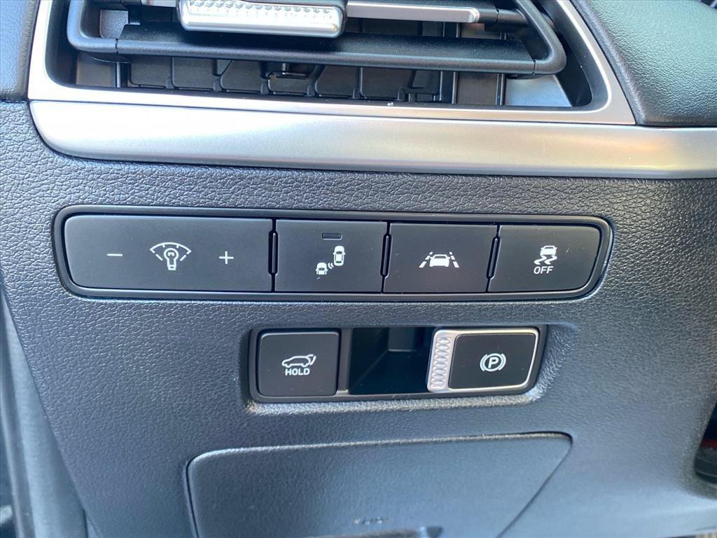 Used 2022 Abyss Black Pearl Hyundai SEL image 19