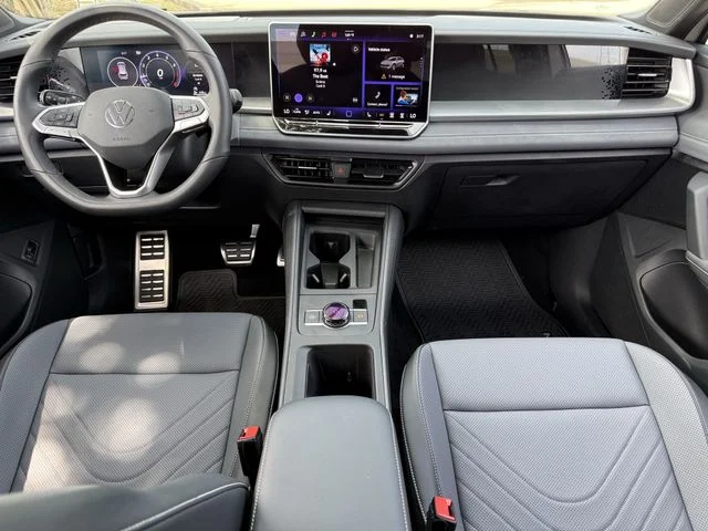 2026 Volkswagen Tiguan SE R-LINE BLACK - Photo 8
