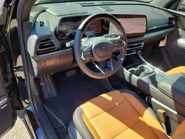 2027 Chevrolet Traverse Z71 - Photo 22