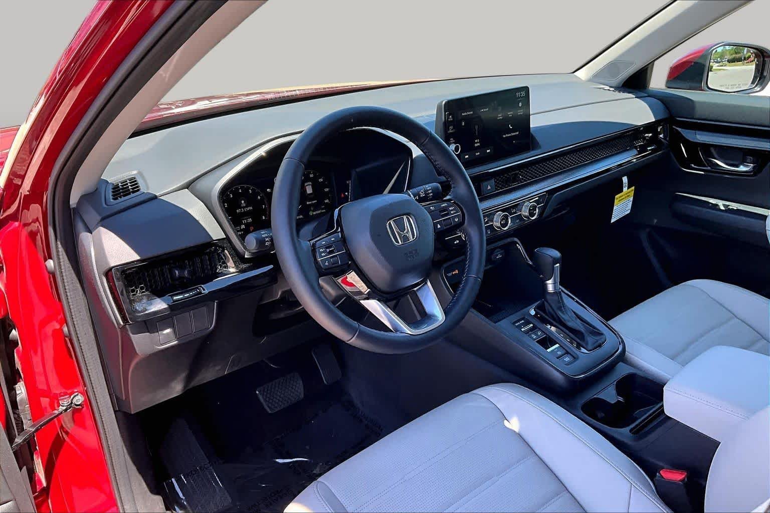 Used 2026 Radiant Red Metallic Honda EX-L image 17