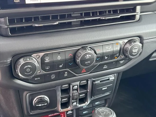New 2026 Reign Exterior Paint Jeep  image 18