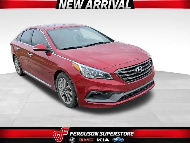 Used 2017 Red Hyundai Sport image 1