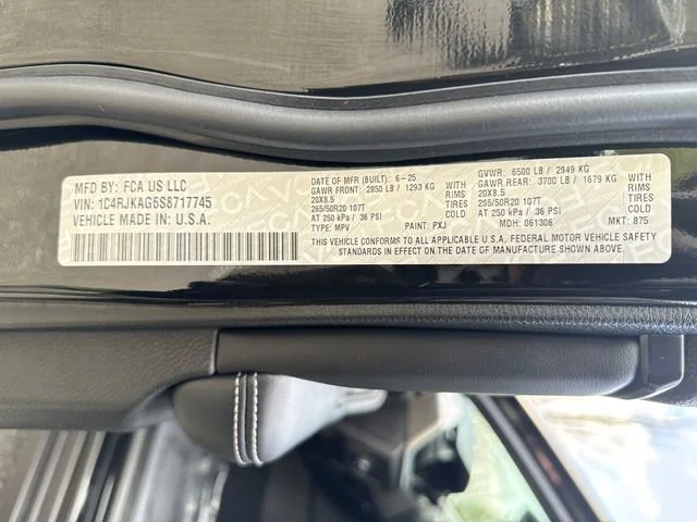 2025 Jeep Grand Cherokee L Altitude - Photo 17