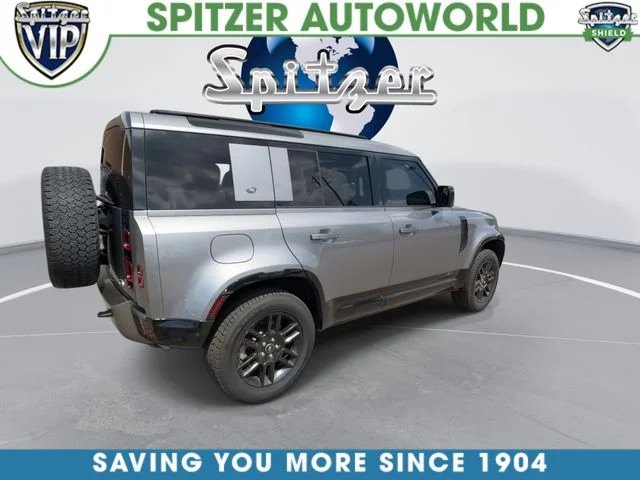 Used 2021 Gray Land Rover X-Dynamic SE image 9