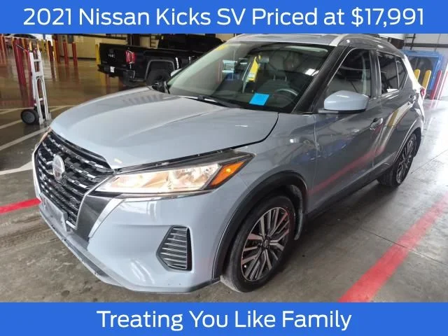 Used 2021 Boulder Gray Nissan SV image 1