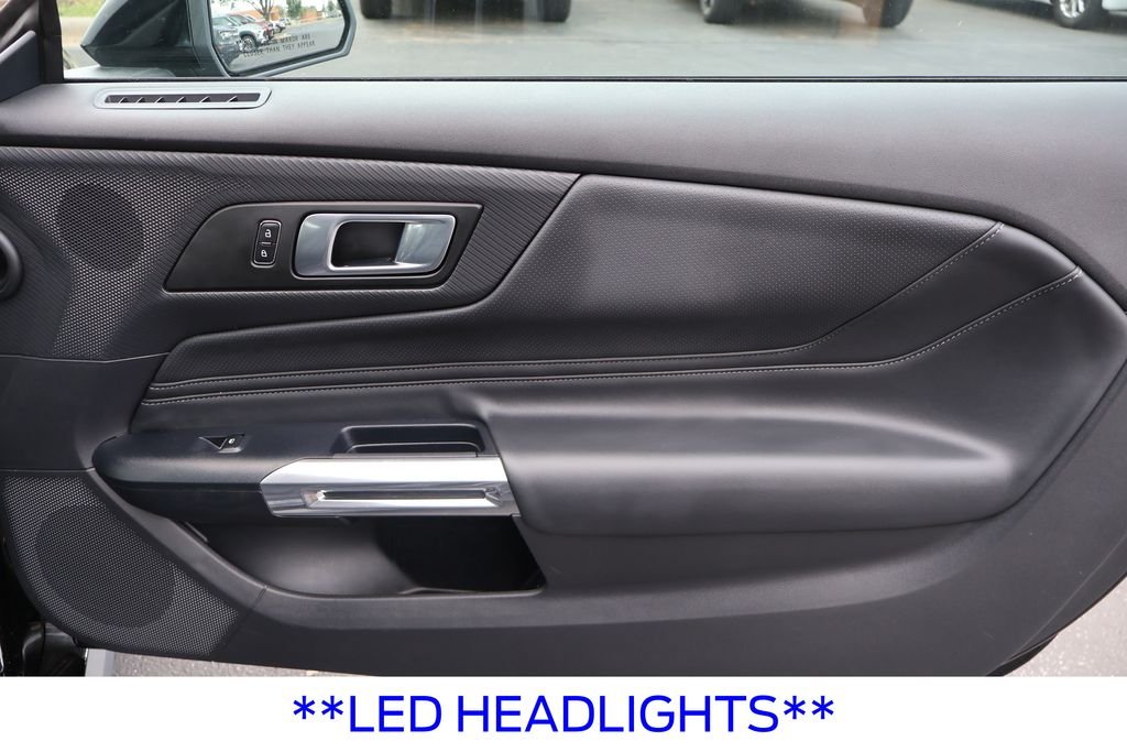 Used 2025 Shadow Black Ford EcoBoost Premium image 23